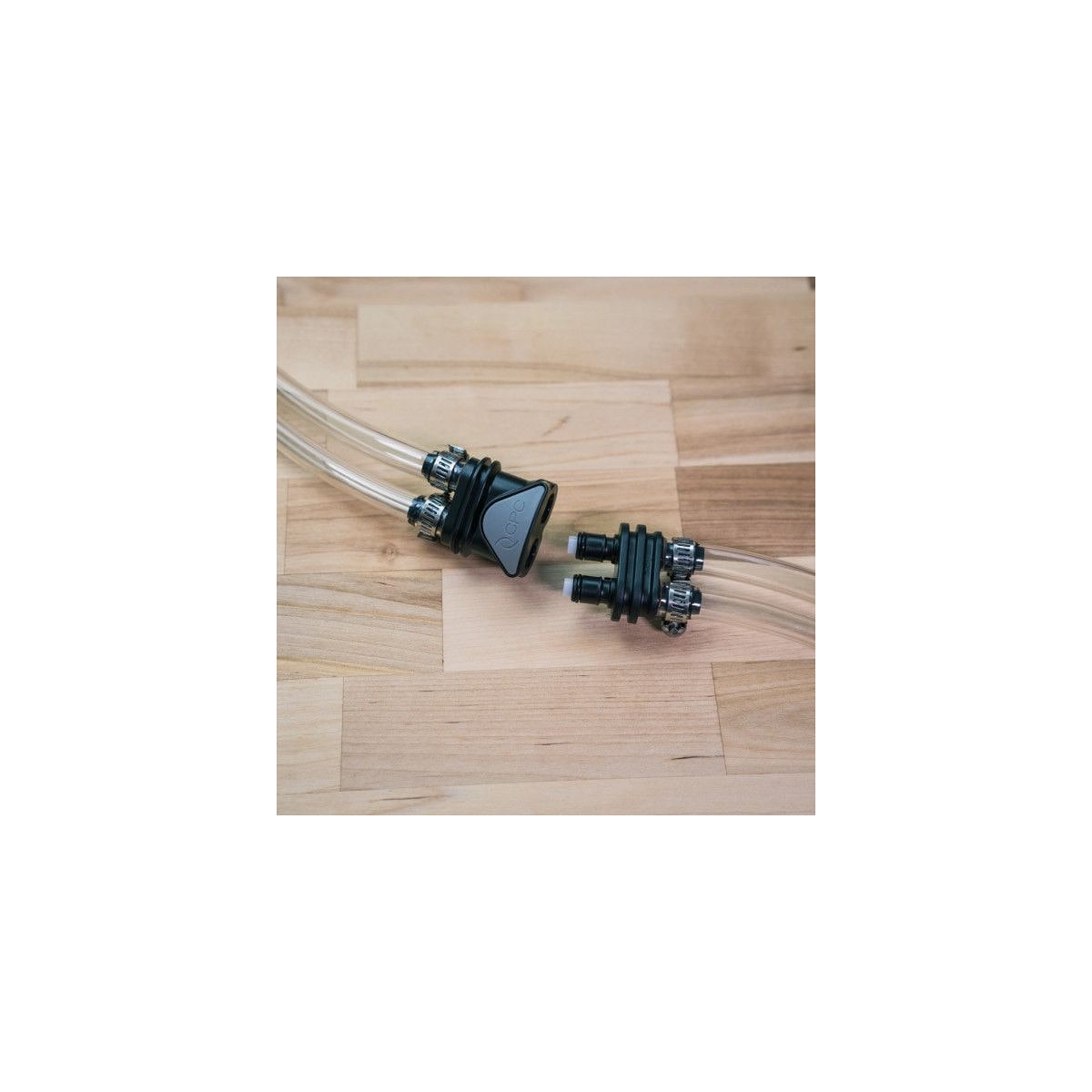 FTSs Two Quick Disconnect kit
